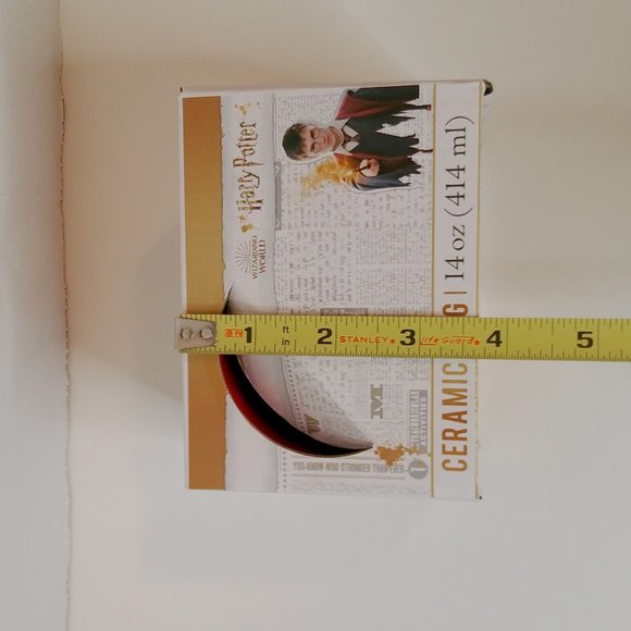 🎉SOLD 🎉Harry Potter Gryffindor CeramicCoffee Mug - Picture 6 of 6